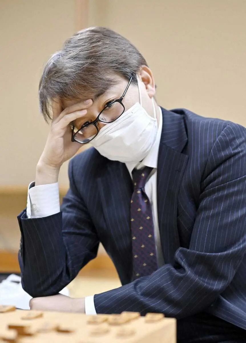 【画像・写真】藤井王将　羽生九段に完勝　来月開幕王将戦“前哨戦”で弾みの128手　最後は鮮やかな寄せ展開