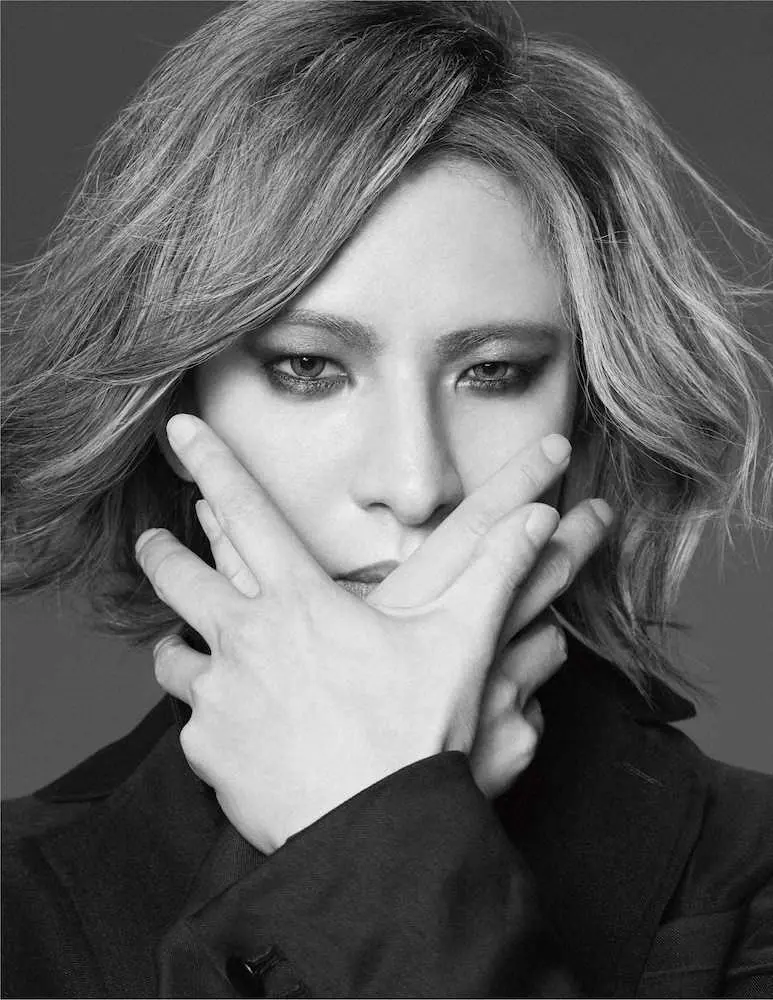 【画像・写真】YOSHIKI　亡きYOSHIさんの歌声とともに…魂のステージ「彼の夢をかなえにきました」