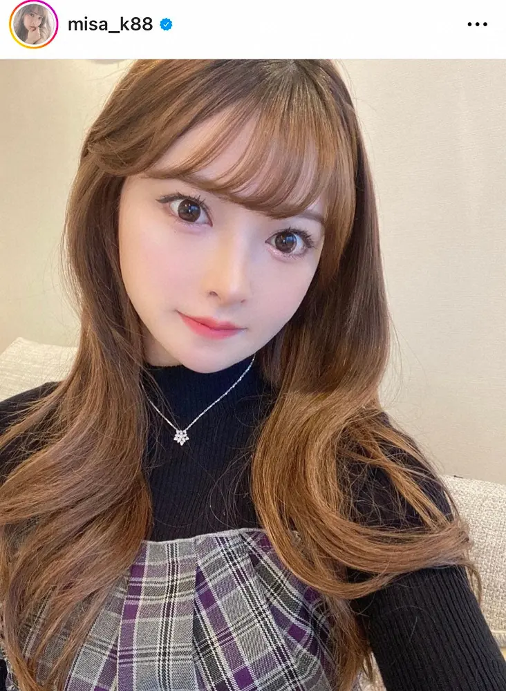 【画像・写真】1000万円整形が話題　元六本木No.1ドーリーキャバ嬢、結婚＆双子出産を報告