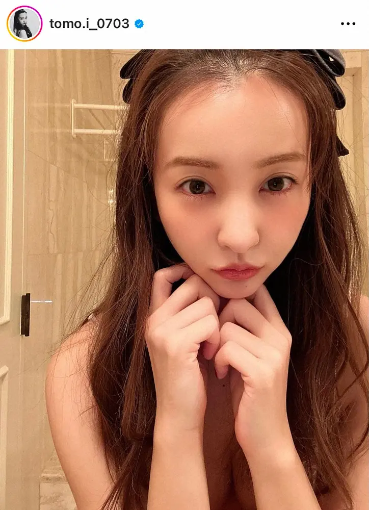 板野友美公式インスタグラム(@tomo.i_0703)から - スポニチ Sponichi