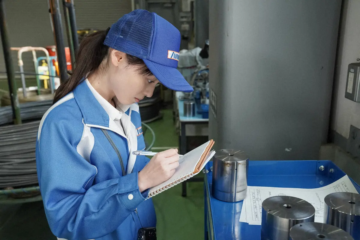 【画像・写真】【明日1月25日の舞いあがれ！】第79話　IWAKURAに思いもよらぬ客が　ある提案を持ち掛け…舞は