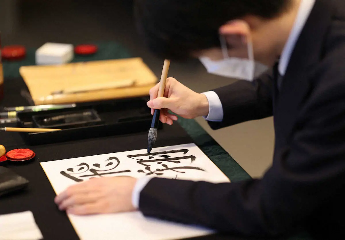 【画像・写真】藤井王将“先手”必勝だ　今年度わずか1敗　「この2局の内容踏まえ…」中5日で切り替え