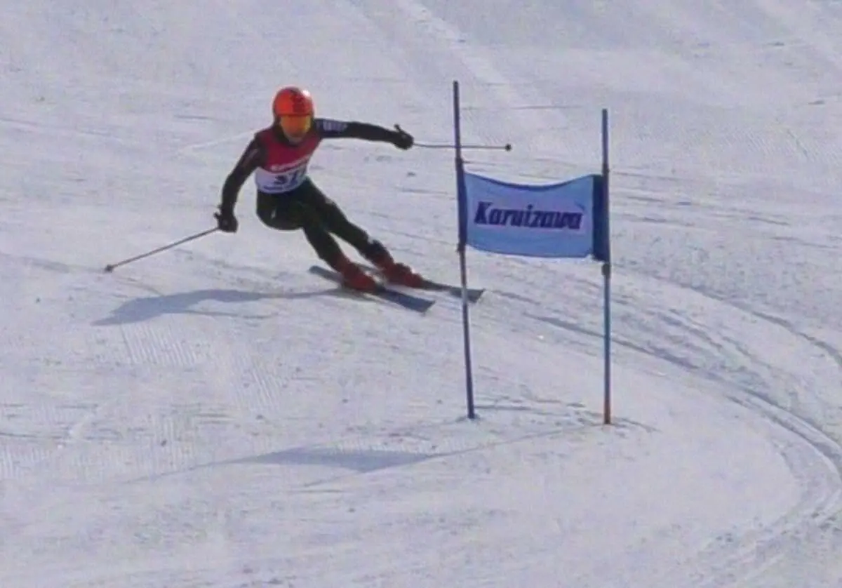 【画像・写真】おばたのお兄さん　日本一へ本気でスベる！　スキー大会で5位入賞　22年ぶり本格復帰決意