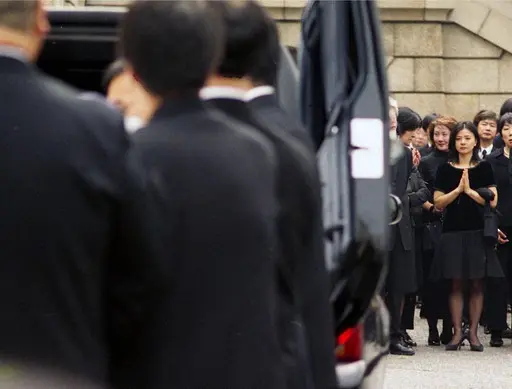 【画像・写真】名優・山崎努が「思い出すと今でも笑ってしまうくらい初対面の態度が悪かった」と明かす、亡き名匠とは？