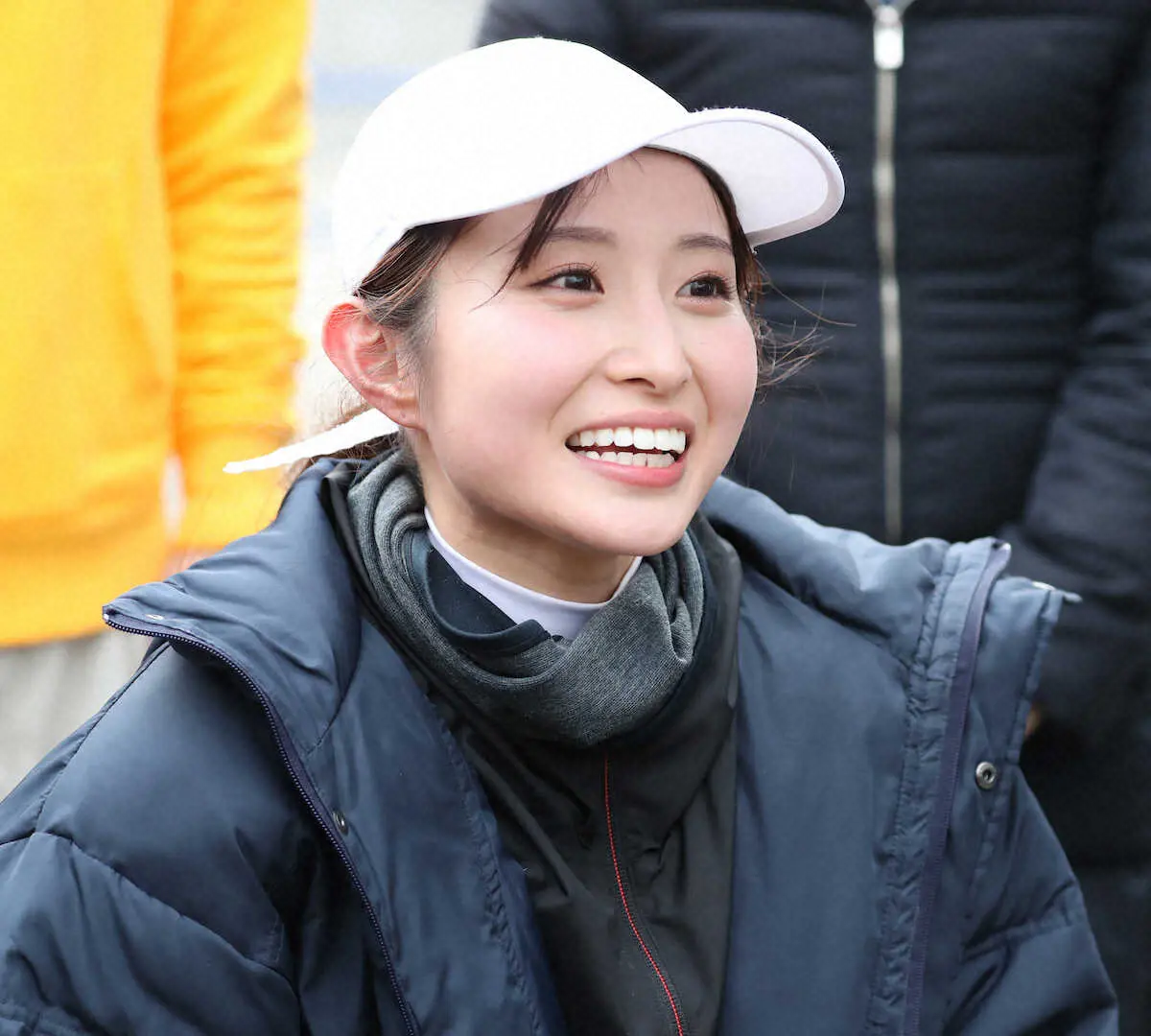 【画像・写真】最高の笑顔！読売テレビ・佐藤佳奈アナが初の大阪マラソン5時間9分でゴール　足に痛みも「楽しかった」