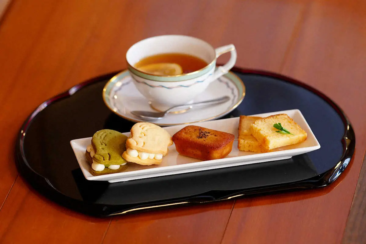 【画像・写真】王将戦第5局2日目　午前のおやつ　藤井王将は「和」、羽生九段は「洋」