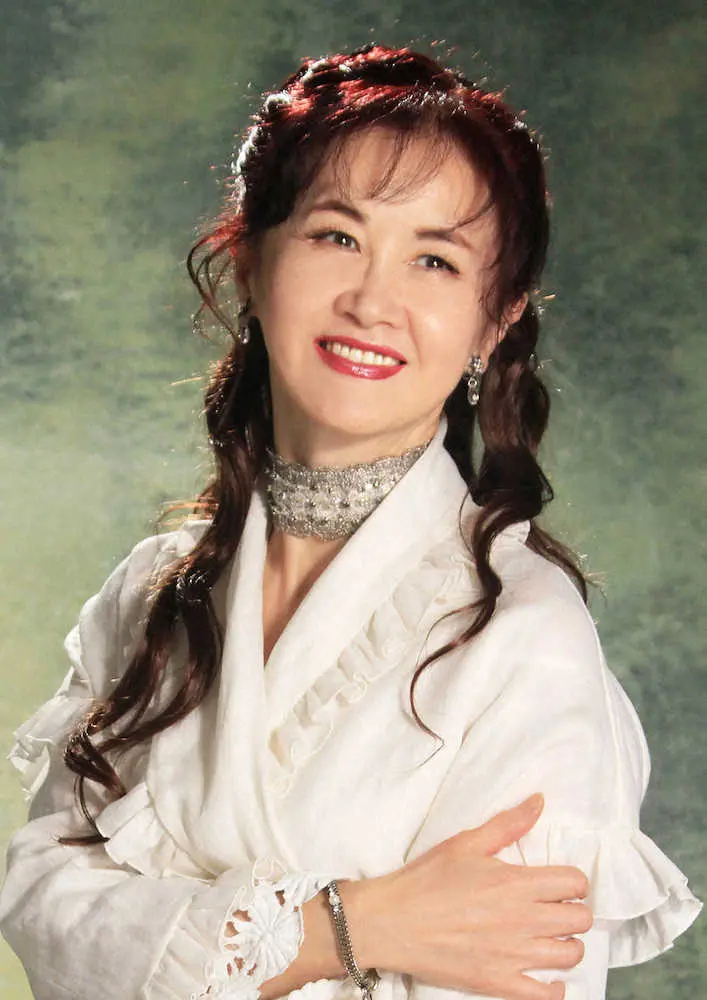 【画像・写真】工藤静香　番組中に涙　大ファンだという大物歌手からのサプライズメッセージに感極まる