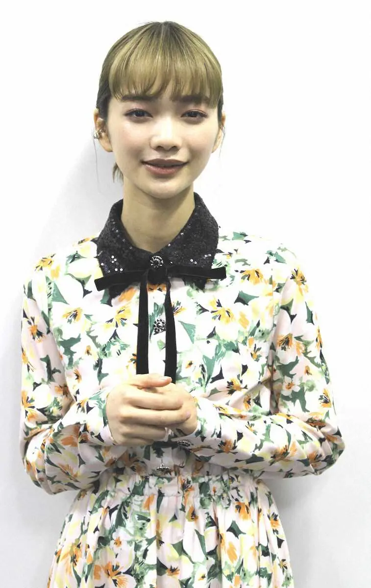 【画像・写真】見上愛　「精子がほしい」に衝撃　ドラマ「往生際の意味を知れ！」主演