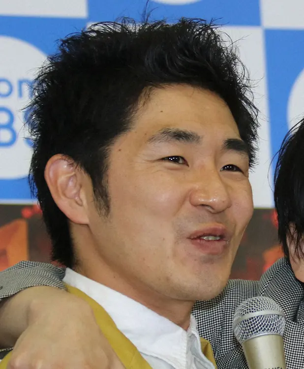 【画像・写真】しずるKAZMA　バイクで転倒し足首骨折「も～マジやだよ～」　相方・村上は「金曜日ぐらいから復帰」