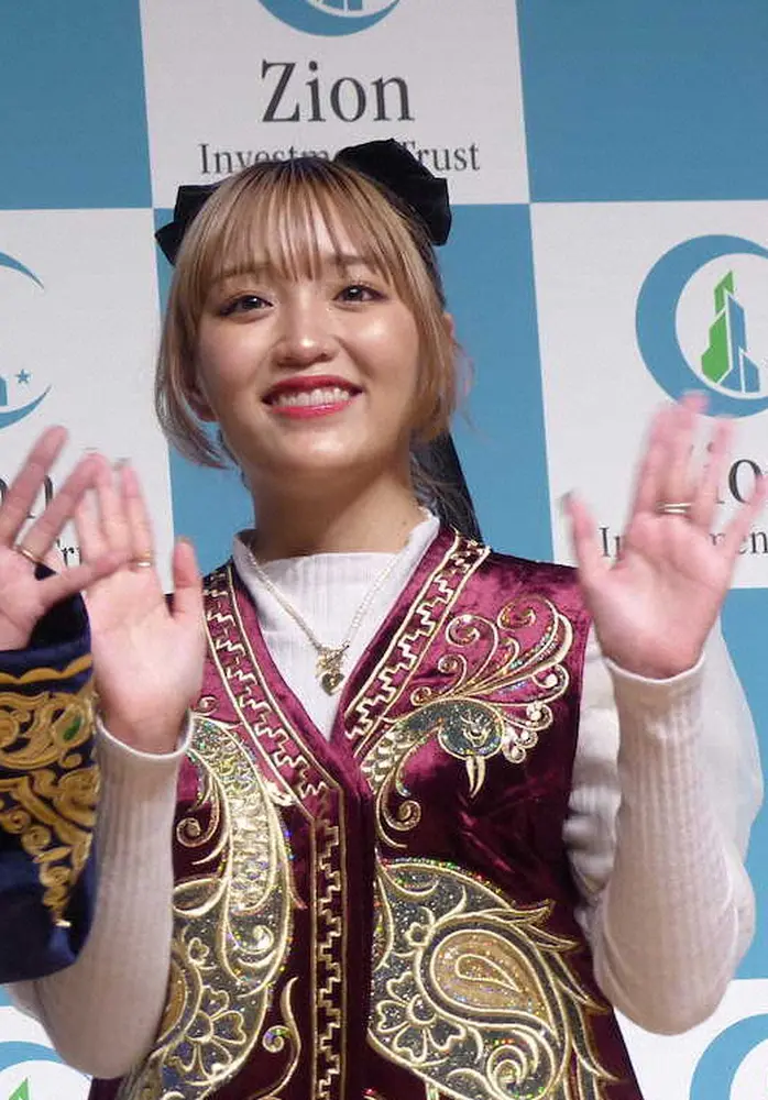 【画像・写真】SNS総フォロワー数430万人のモデル・ねお　一日のスマホ平均使用時間に、共演者ドン引き「何それ…」