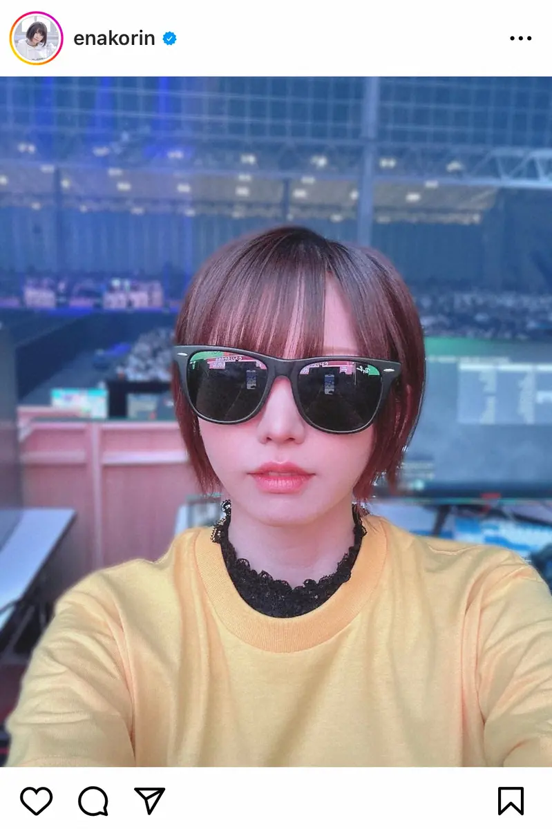 【画像・写真】えなこ　“激レア”サングラス姿に「顔小さすぎてパーティーメガネみたいになっとる」の声