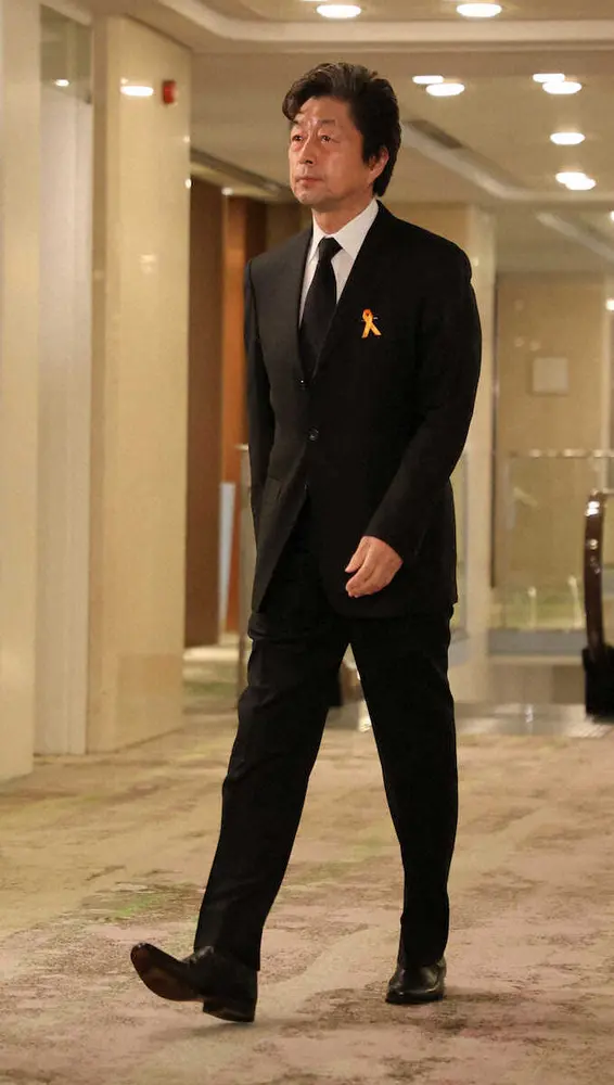 【画像・写真】中村雅俊　渡辺徹さんに別れの言葉「お前のこと絶対忘れないからな」に参列者も「おー！」