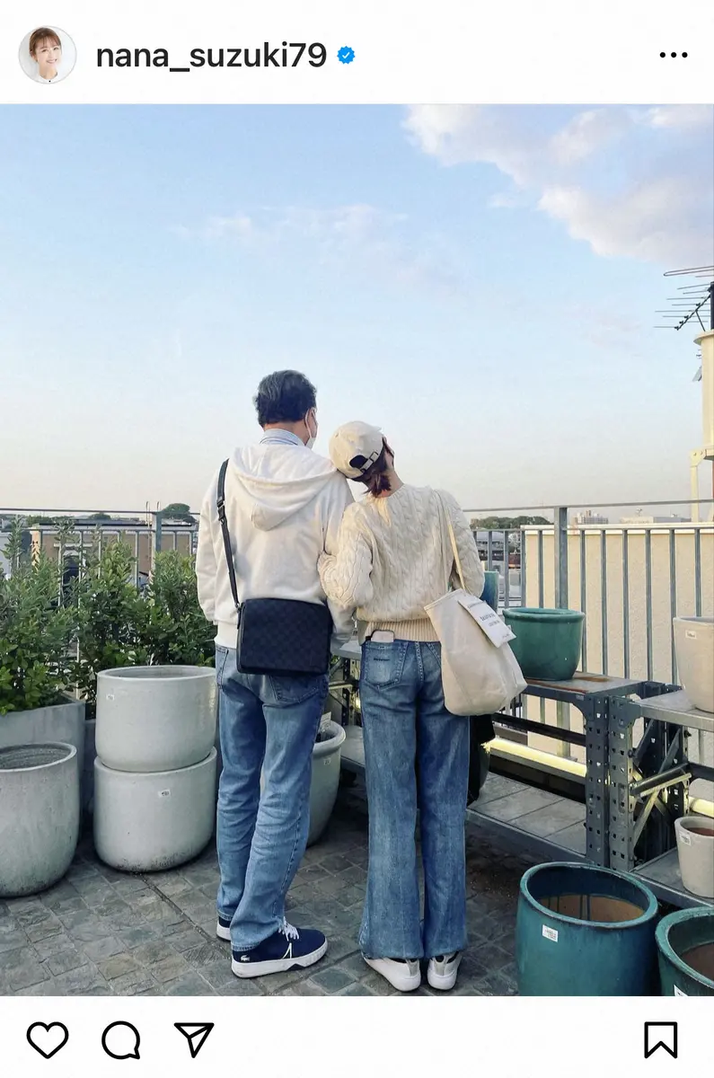 【画像・写真】離婚公表の鈴木奈々　父との腕組みほっこりショット投稿にファンの安ど「ラブラブですね！」「癒やされる」