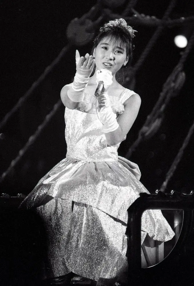 高井麻巳子さん（1987年撮影）