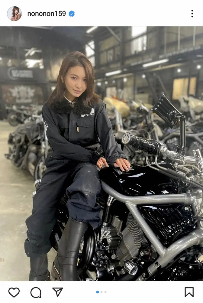 【画像・写真】ほのか　愛車の旧車・KH400にまたがる姿に「かっこよさ爆発してるわ」「東リベみたい」の声