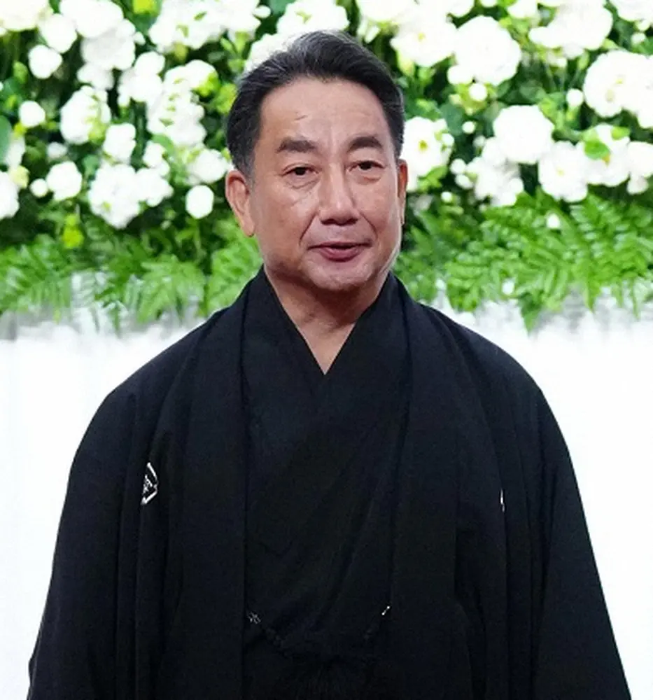 【画像・写真】中村扇雀、28日に母・扇千景さんの納骨済ませたと報告　母の故郷・兵庫県をお練り