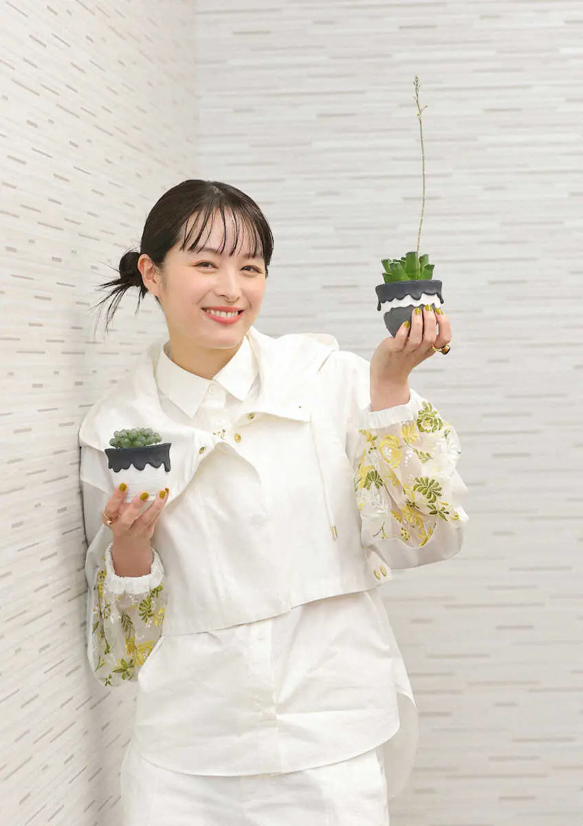 【画像・写真】清野菜名　日々の癒しは幸せ咲かせる多肉植物　夢のハリウッド進出へ　経験、知識を蓄積中