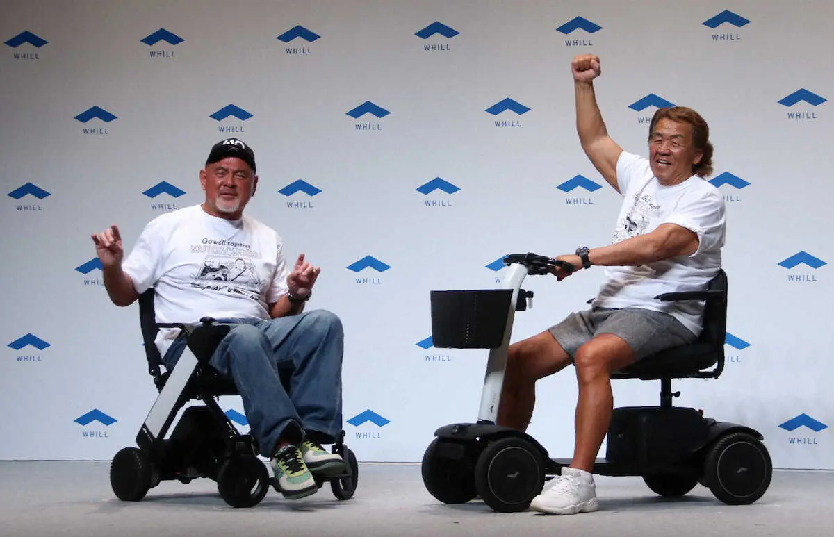 【画像・写真】武藤敬司　引退後の愛車に太鼓判「これ蝶野に紹介した方がいいですよ」 長州力とイベント出席