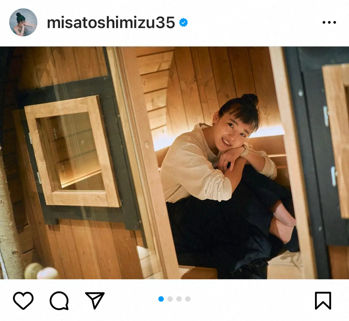 【画像・写真】サバンナ高橋の妻、清水みさとがウェディングドレス？姿披露に「お美しいです」「サウナ効果で背中綺麗」