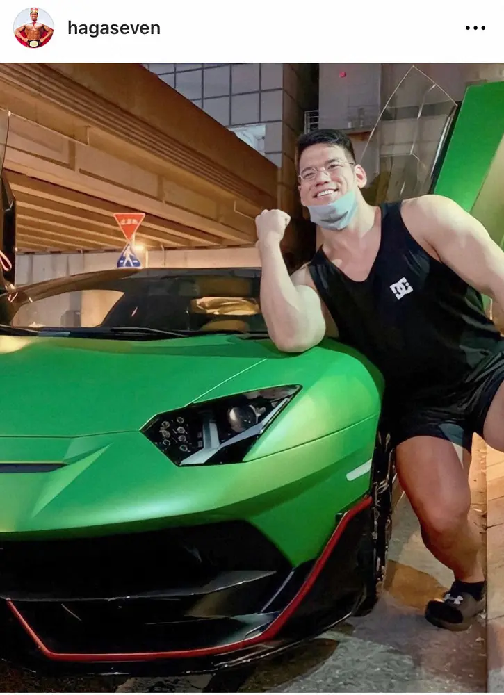 【画像・写真】人気Tiktoker、衝撃の年収を公開　「節税対策」で超高級車を購入…「すげえええ」「夢ありすぎる」