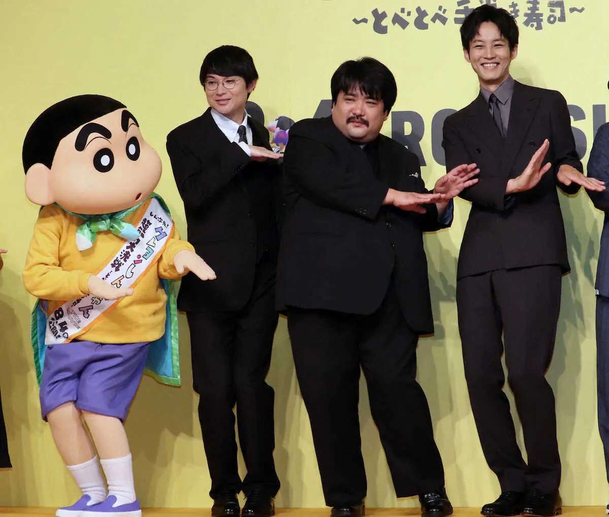 【画像・写真】松坂桃李　憧れの家族は「クレヨンしんちゃん」野原一家　パパになって初の公の場