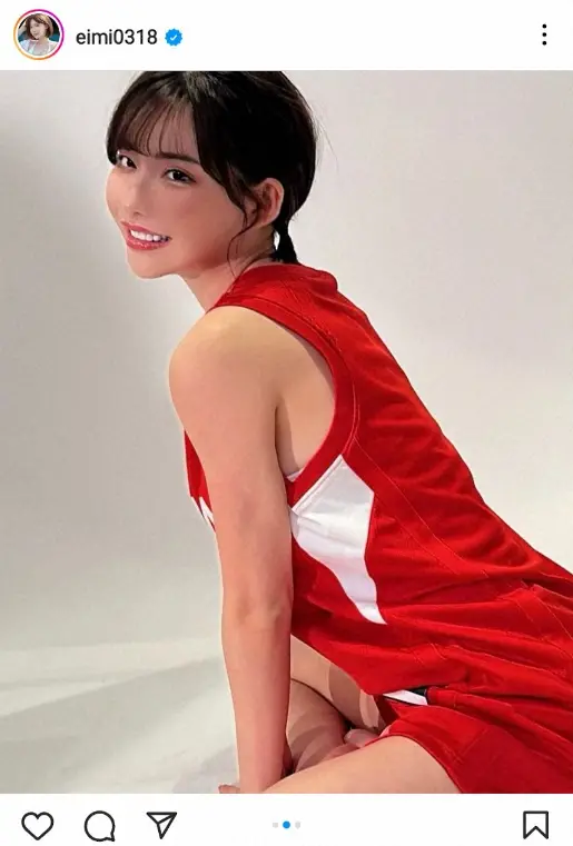 【画像・写真】“3221人抱いた”深田えいみ　バスケのユニホーム姿披露に「元気百倍」「試合に集中できない」