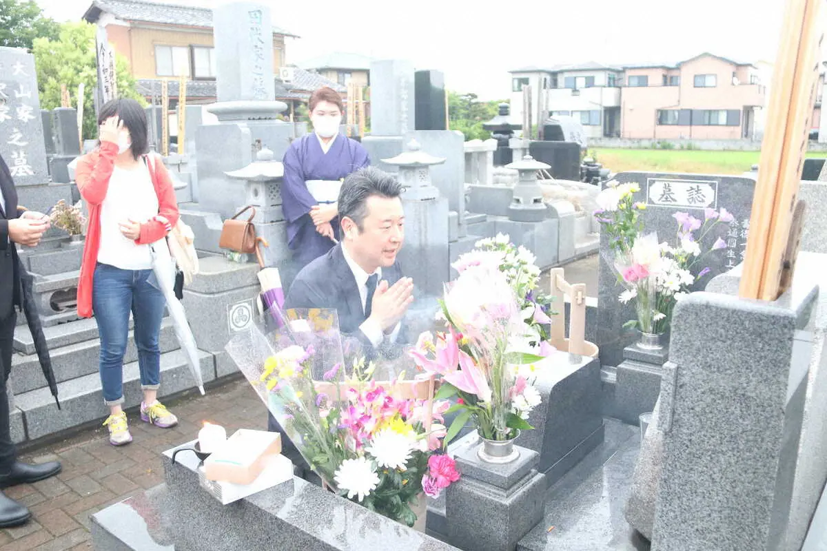 【画像・写真】6代目三遊亭円楽さんの菩提寺で初追悼興行　一番弟子の楽生「存在を伝えていく」