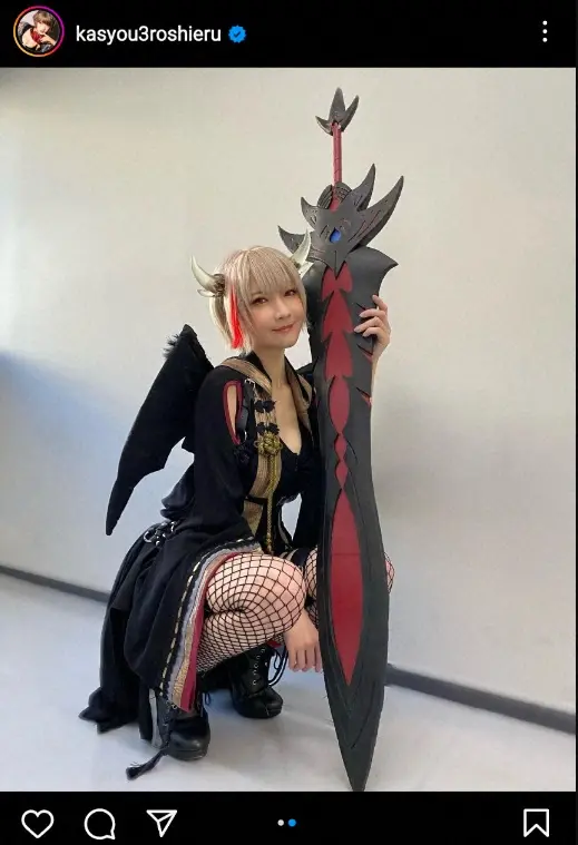 【画像・写真】火将ロシエル　超ミニスカ＆白Tシャツ姿披露に「足長い」「天使～！」「可愛すぎる～」「かっこいい」