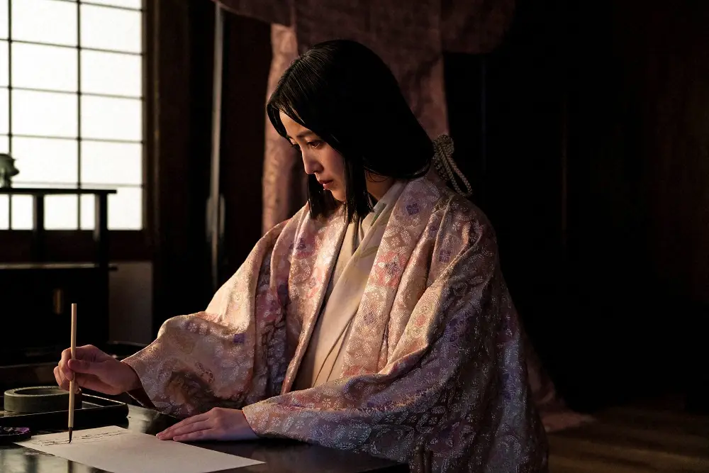 【画像・写真】「どうする家康」来年大河「光る君へ」にエール？瀬名＆於愛の方「源氏物語」愛読　ネット沸く「早くも」