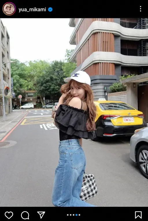 【画像・写真】三上悠亜　“すっぴんぼさぼさ”姿公開に「すっぴんかわちぃ」「プロポーション抜群」「神」