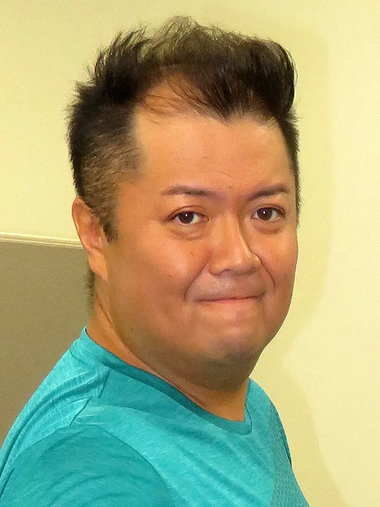 【画像・写真】ブラマヨ小杉　家族5人で寝ていたが…現在は「リビングで人が寝えへんみたいなところで」
