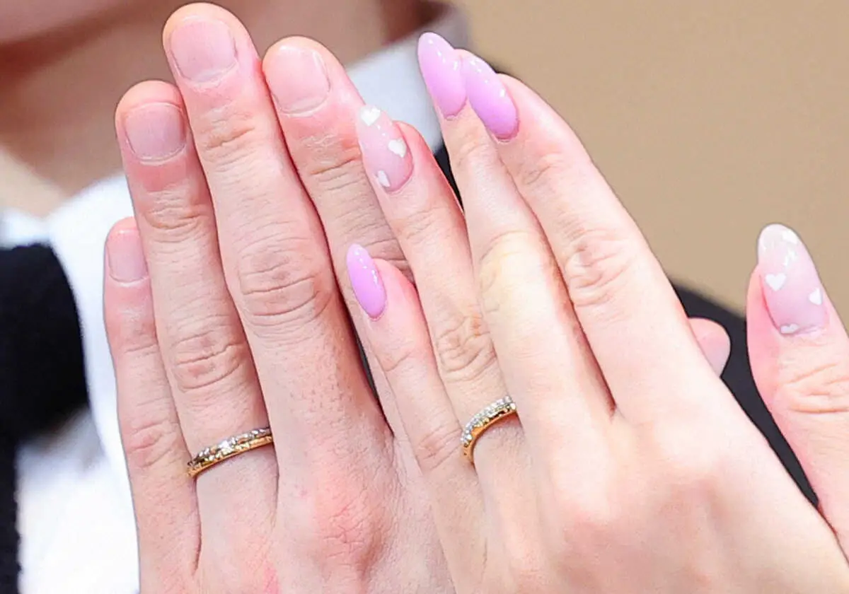 【画像・写真】足立梨花“僕耳婚”指輪は「70万」「会見するほどの感じじゃ…」も「楽しさと幸せでいっぱい」