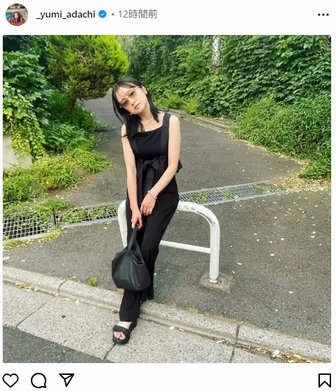 【画像・写真】安達祐実　ノースリ＆全身「黒」コーデ　「かっこいい」「その二の腕になりたい…」「最高」の声