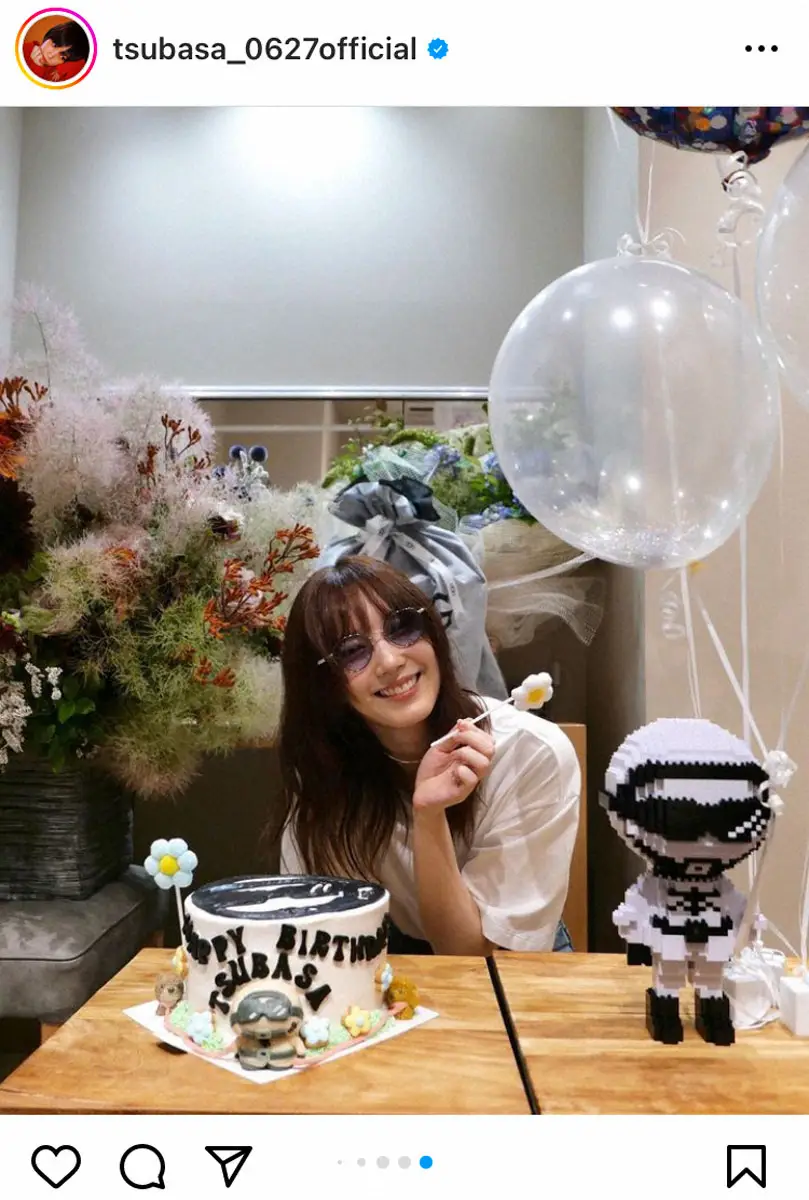 【画像・写真】本田翼「兄が奮発」高級肉＆31歳サプライズ特注ケーキの数々！「流石芸能人」「兄さん初登場っすね」反響