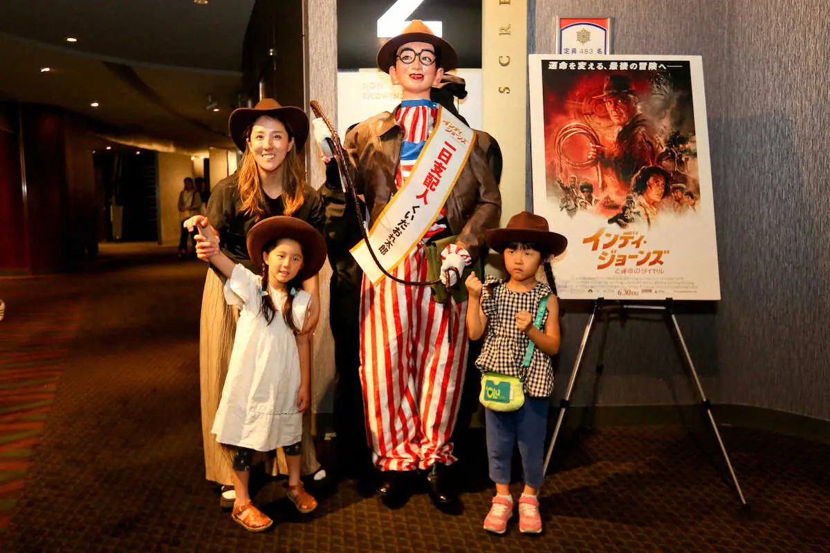 【画像・写真】くいだおれ太郎がまさかの「インディ」コスプレ！コッテコテの大阪弁でPR「格別でおまっせ」