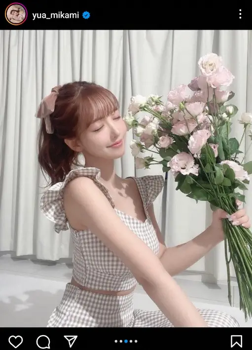 【画像・写真】三上悠亜　ポニーテール＆へそ出しセットアップ姿披露に「最高すぎる」「天使天使！」「綺麗」