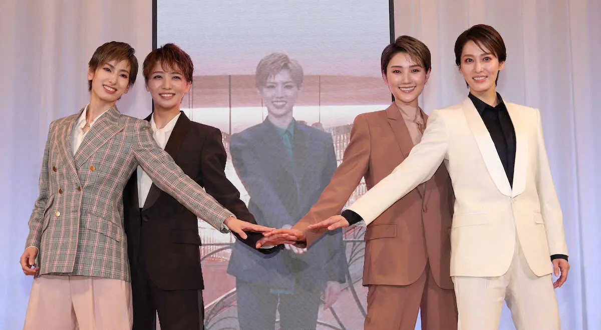 【画像・写真】宝塚歌劇、110周年に「ベルばら」9年ぶりの上演決定！雪組・彩風咲奈「感動で胸がいっぱい」