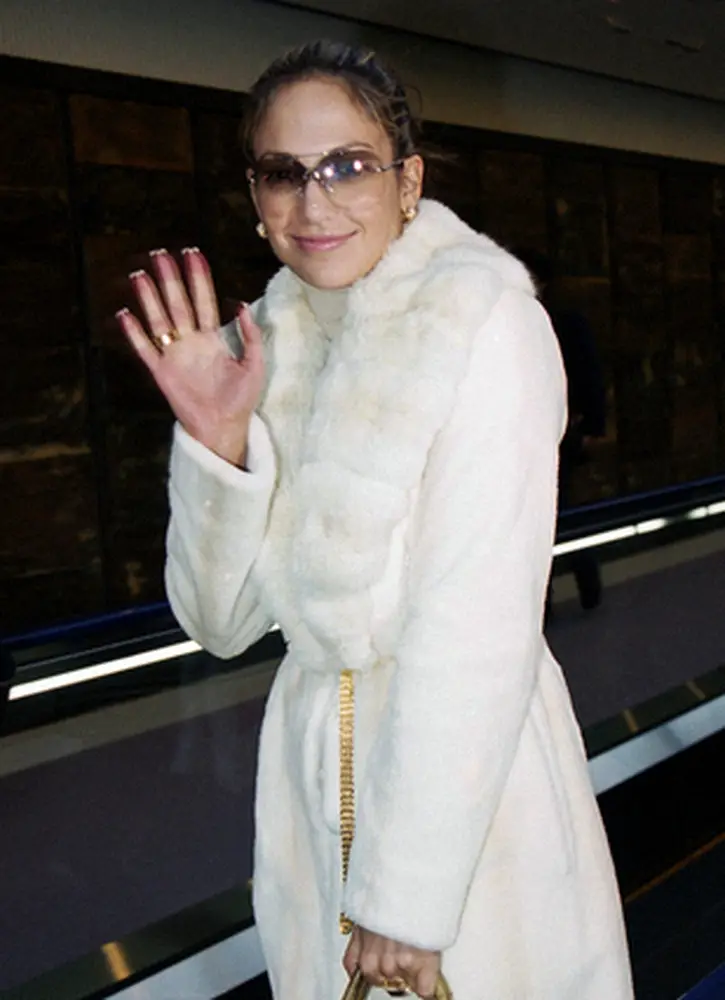 【画像・写真】サルマ・ハエック　超豪華!!ハリウッドセレブ集合写真でジェニファー・ロペスの誕生日祝う「輝き続けて」