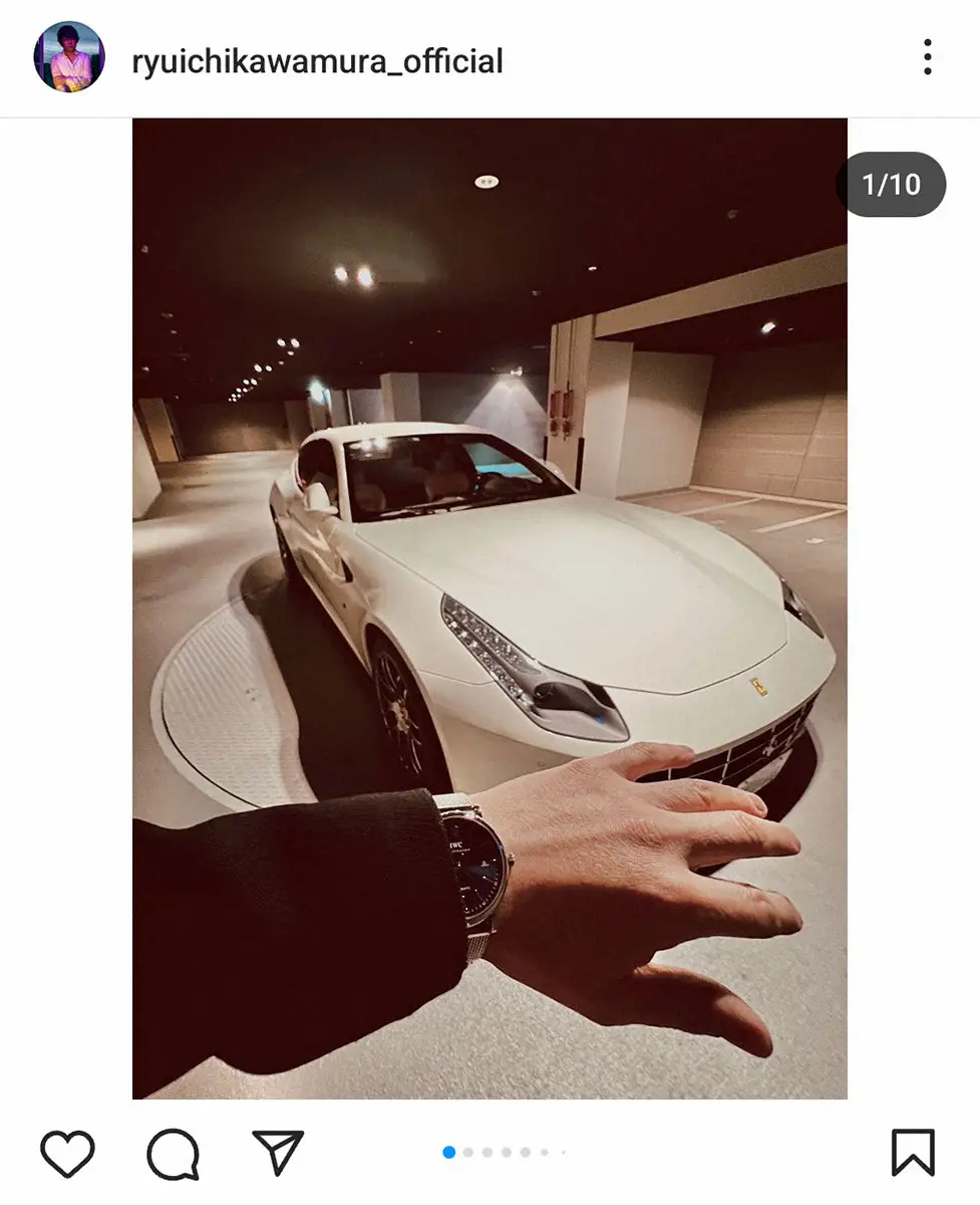 【画像・写真】河村隆一　愛車フェラーリのステアリングを変えたと報告「ドライブに行きたいなぁ～」