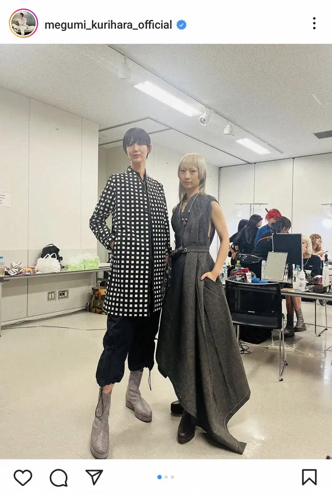 【画像・写真】栗原恵さん　モデル挑戦オフショット披露「カッコいい！」「次はパリコレ！！」「何頭身よ！？」の声