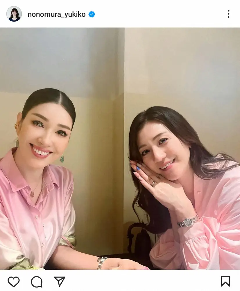 【画像・写真】野々村友紀子　“なにわの美人姉妹”アンミカとの2ショットに「パワースポット」「漫才出来そう」の声