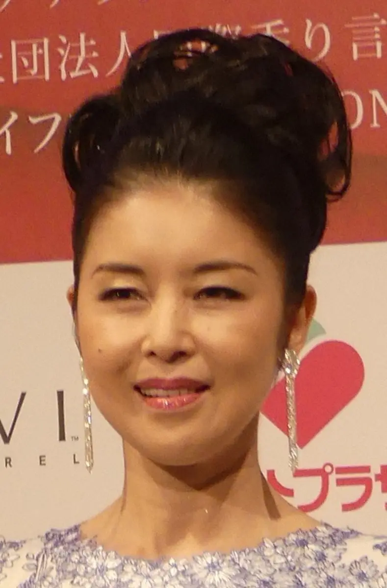【画像・写真】藤あや子「言えない話がいっぱい」演歌歌手の忘年会　“着ている服を”…「はしゃぎすぎちゃう」大物歌手