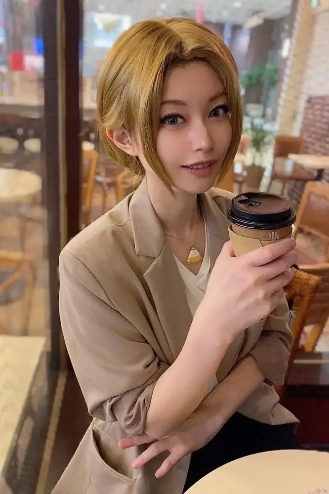 【画像・写真】コスプレイヤーゆめと『名探偵コナン』直美・アルジェントのネックレスは厚紙とグルーガンで制作【コスプレ図鑑】