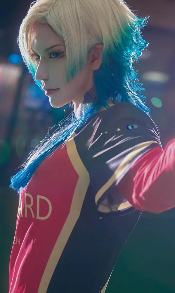 コスプレイヤー・良介 『ブルーロック』 カイザー 見えない部分の 