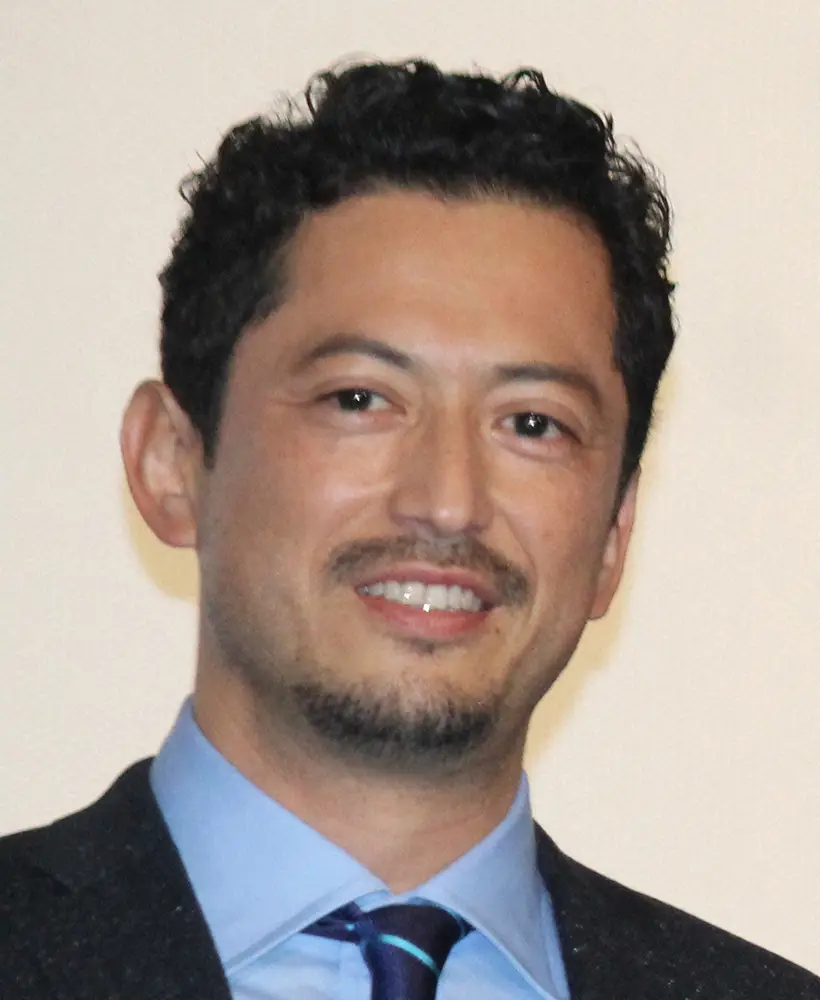 【画像・写真】池内博之「なに？あの光？」　空に浮かぶ謎の光に「UFO!?」「都市伝説好きにはたまらない」の声