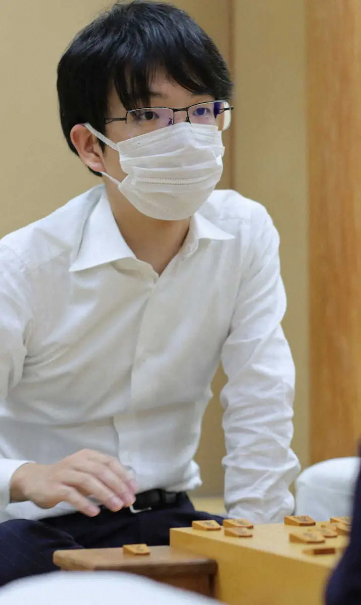 【画像・写真】王将戦挑戦者決定リーグ　豊島将之九段が佐々木勇気八段下し白星スタート