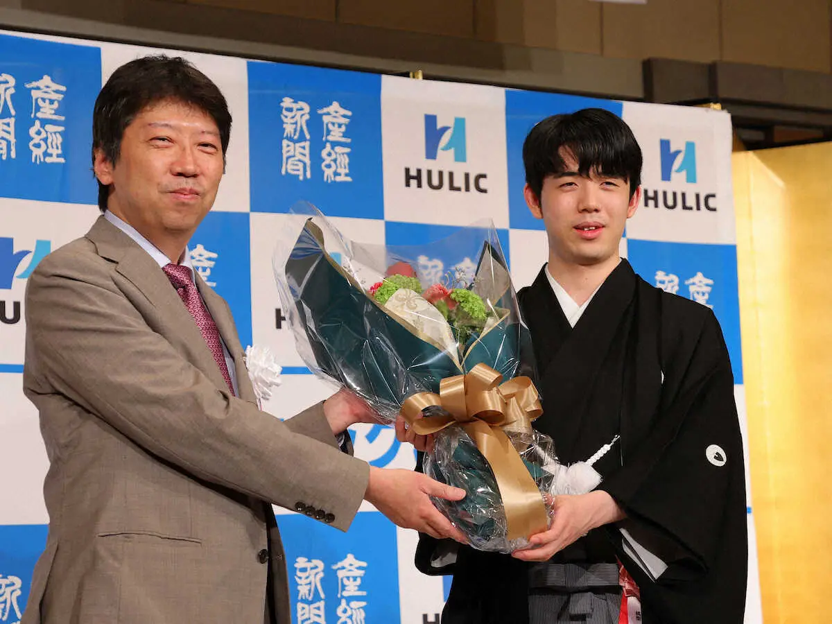 【画像・写真】藤井聡太棋聖　熱戦振り返り「佐々木七段の強さと、後手番における戦い方の課題を感じました」就位式