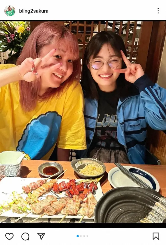 【画像・写真】井上咲楽　24歳の誕生日はぺえと…「涙出そう」に愛あるツッコミ「出てねーだろ！出てから言え！」