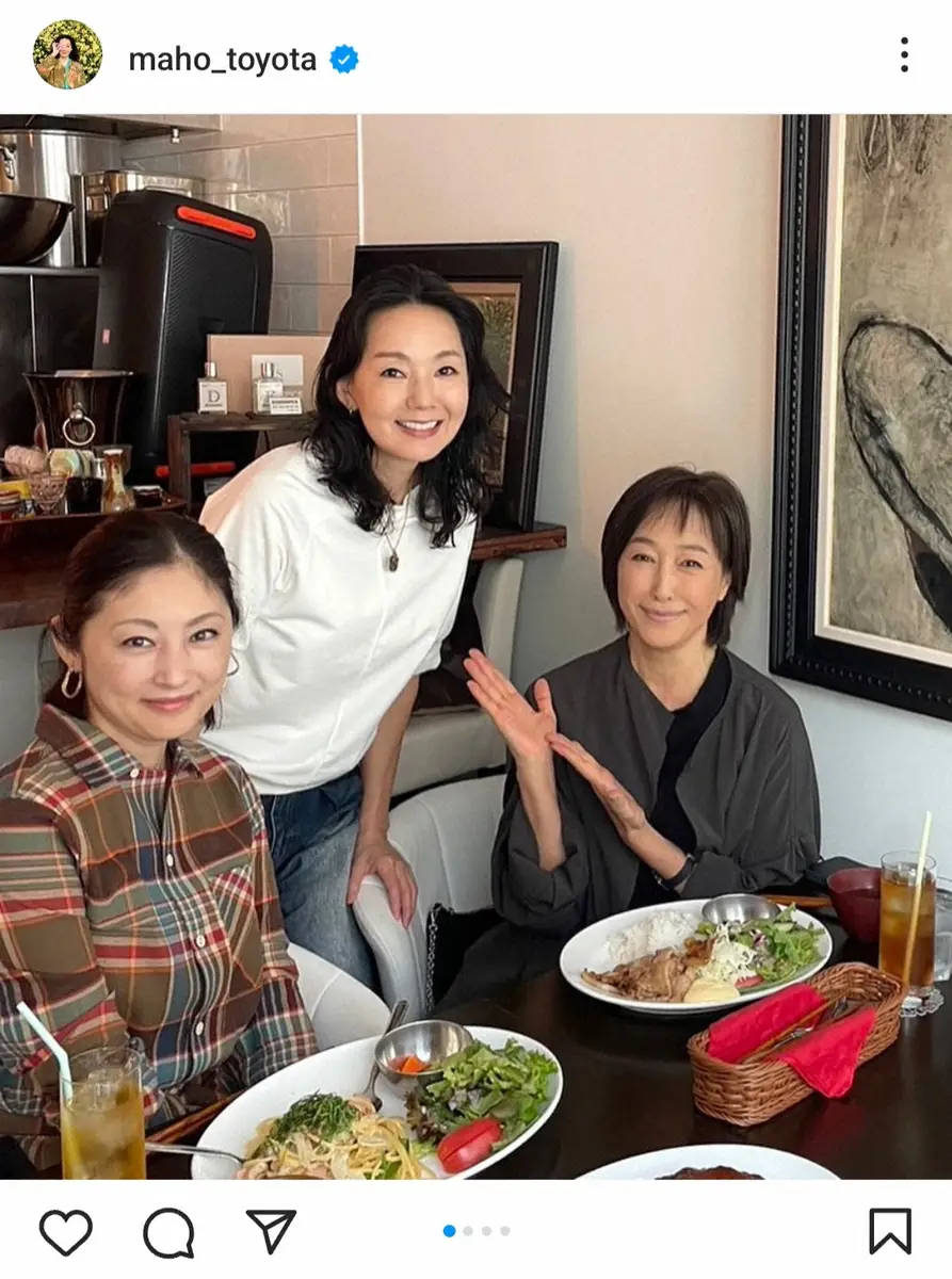 【画像・写真】とよた真帆、高島礼子、常盤貴子の豪華女子会3ショットに「凄いメンバー」「美女3人素敵すぎる」