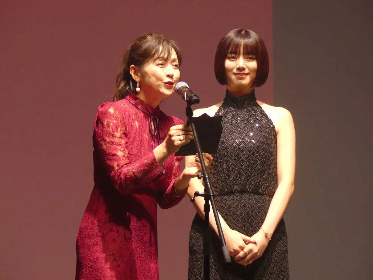 【画像・写真】TikTok×東宝の縦型映画の映画祭授賞式　公式アンバサダーの池田エライザは「可能性にあふれていた」